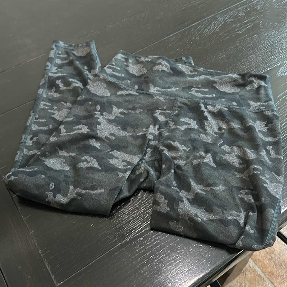 Fabletics Powerhold
Size M
GUC
